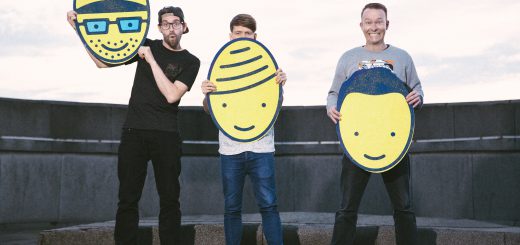 Florian Sump, Markus Pauli und Lukas Nimscheck von der Band "Deine Freunde" (Foto von Michi Schunck)