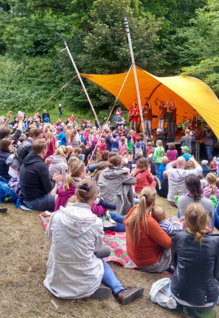 Viel Bewegung und beste Stimmung vor und auf der ABK-Bühne